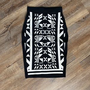 H&M Patterned Sweater Skirt